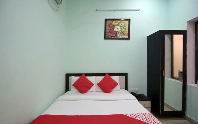 Royal Castillo By OYO Rooms