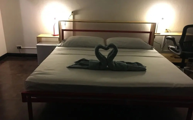 TripOn 2 - Hostel - Adults Only