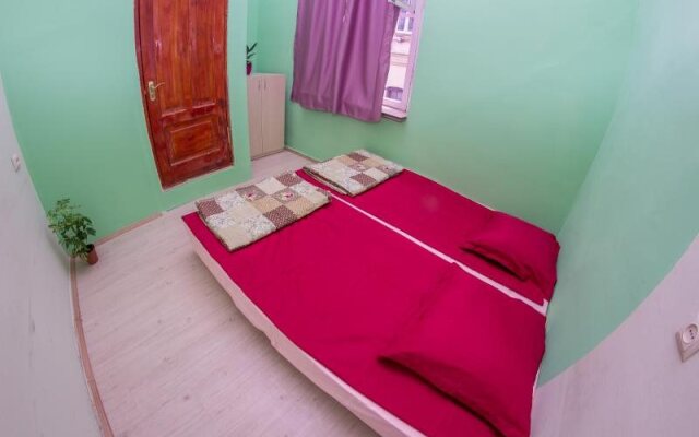 Footprint Hostel