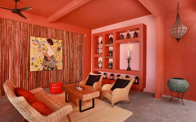 PinkCoco Gili Trawangan - Constant Surprises- for Cool Adults Only