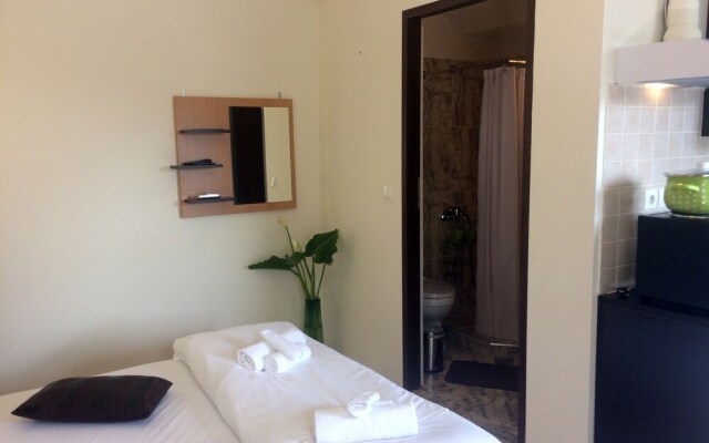 Posto Studios - Adults Only