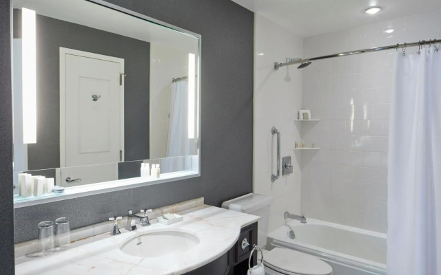 Renaissance Providence Downtown Hotel