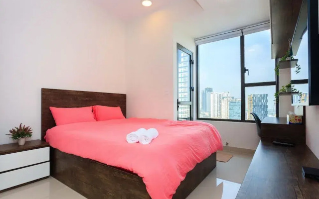 MK Rivergate Apartment