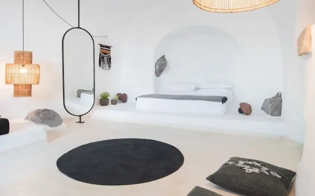 Three Caves - Villa With Private Pool Sea View