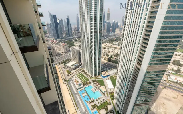 Premium 2BR Downtown Apt w Dubai Mall Access