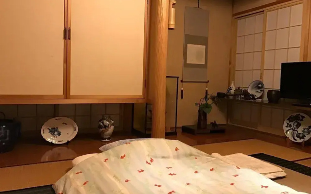 Guest House Chara