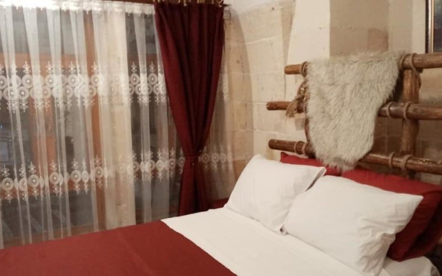 Sark Ciragan Konak
