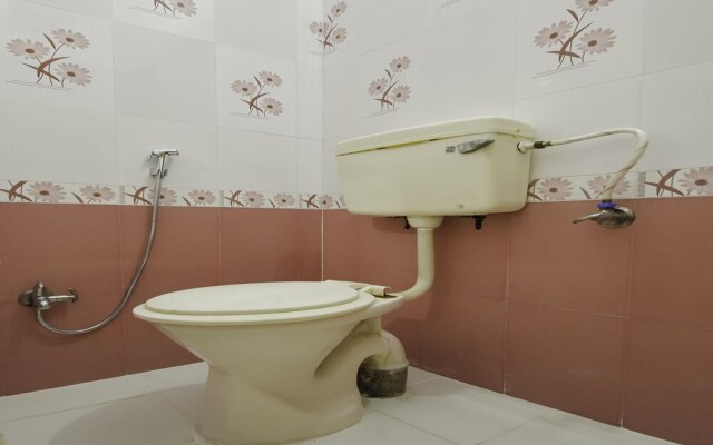 SPOT ON 60292 Shri United