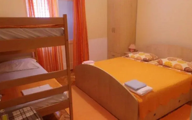 Pension Vice