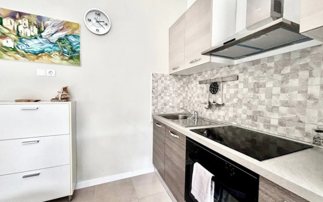 Cozy one Bedroom Apartment Pietra Storica