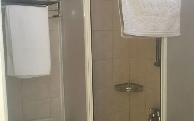 Estrella Beach Hotel