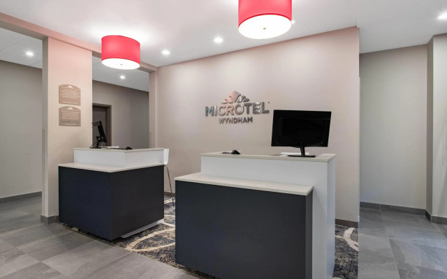 Microtel Inn & Suites by Wyndham Mont Tremblant