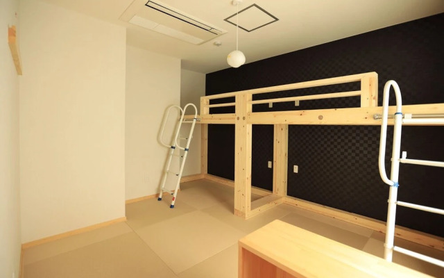 OYO Kaien Hostel
