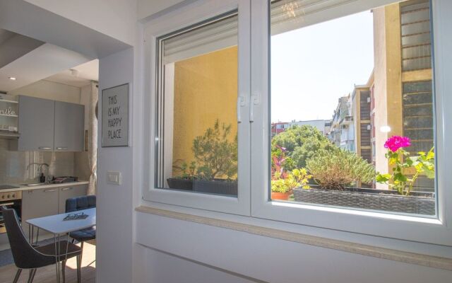 Brand New Suite next to Palace & Beach
