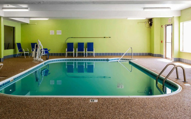 Sleep Inn & Suites