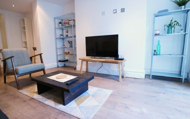 Cosy and Quiet 1BR Flat in Trendy East London