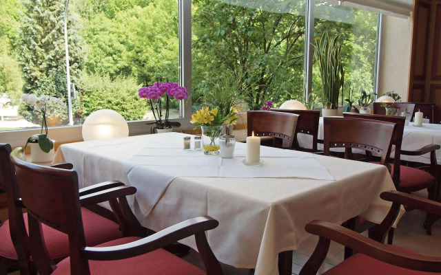 Waldhotel Felsenkeller