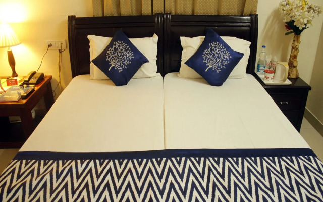 Hotel Nirvana Palace