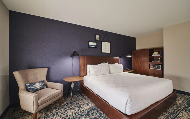 Four Points by Sheraton Cleveland-Eastlake