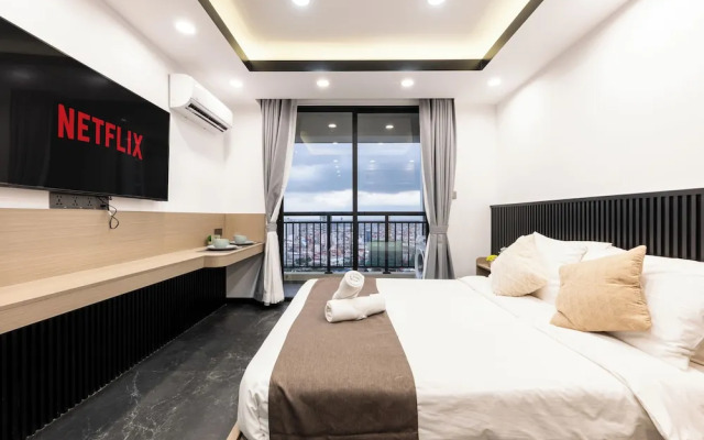 The Pinnacle Residence Service by Soben