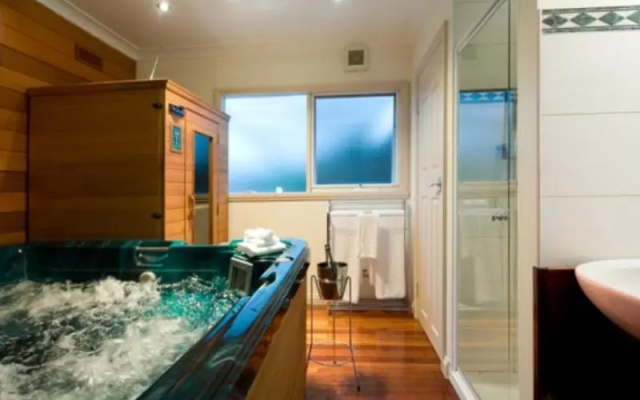 Hilltop Cottage Daylesford – Pool – Daylesford