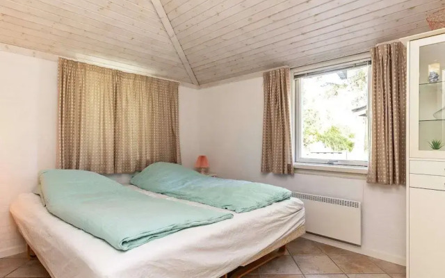 6 Person Holiday Home in Albaek