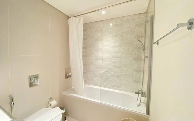 Lux BnB I Sun Rise Bay Tower I Ocean View