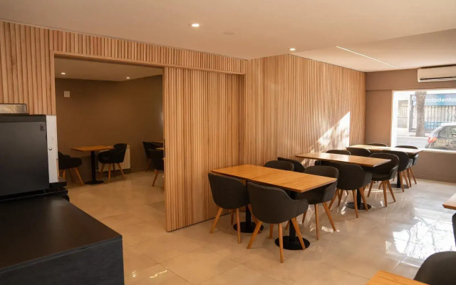 Urbana Suites