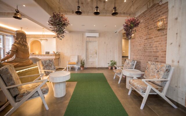 Nepal Yoga Home - Adult Only