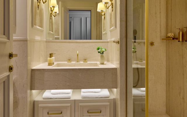 Mediterranean Palace Hotel