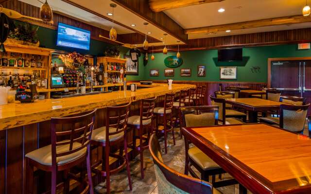 Best Western Plus Ticonderoga Inn & Suites