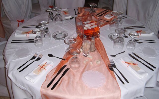 Themisto Hotel