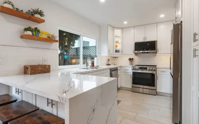 Cozy Pet Friendly 3 Bedroom