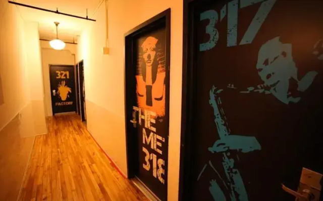 New York Loft Hostel