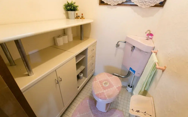 Guest House Ioly Osaka - Hostel