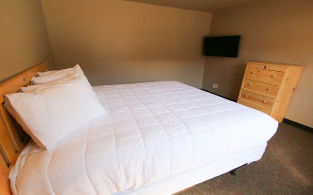 Woodside Dells Hotel & Suites