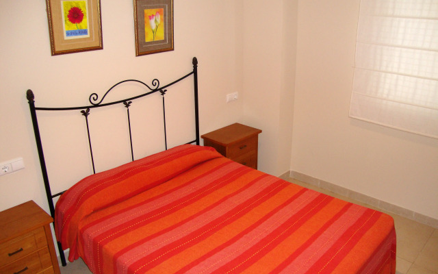 Apartamentos Mondrian Marina Dor 3000