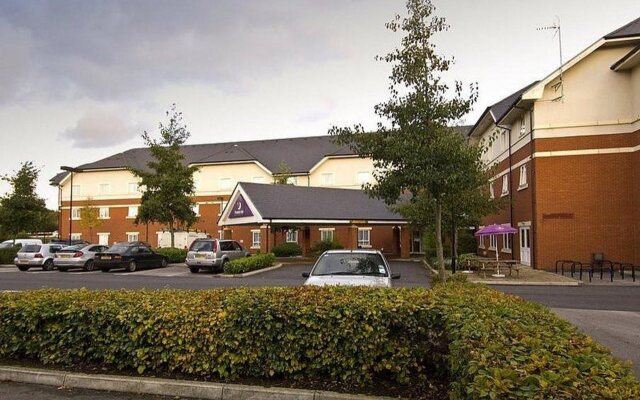 Premier Inn Warrington (M6/J21)