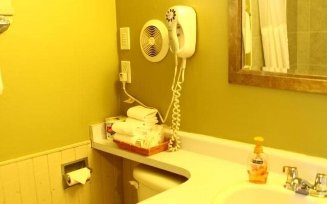 Richca Chalets Resort