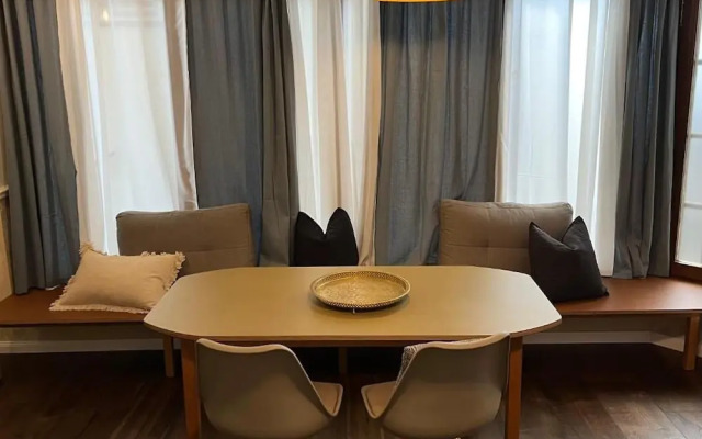 Hotel Lux