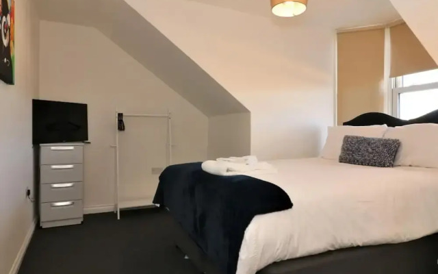 No 11 Bonnet Road - 2 Bed