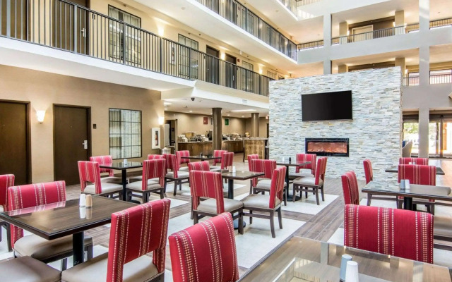 Comfort Suites Fredericksburg South