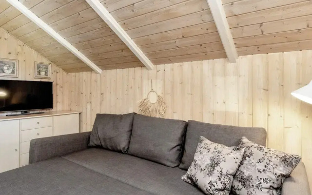 6 Person Holiday Home in Vaeggerlose
