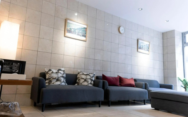 Ele hotel Ginza East