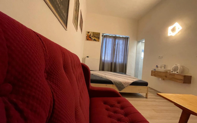 Red&Black Apartment City centr