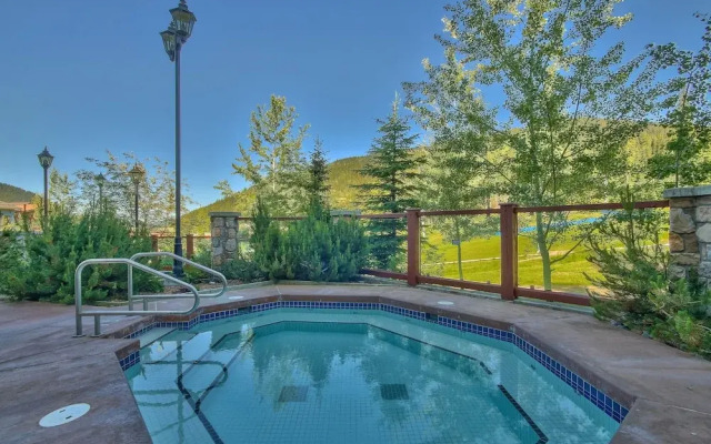 The Residences at Sun Peaks Grand