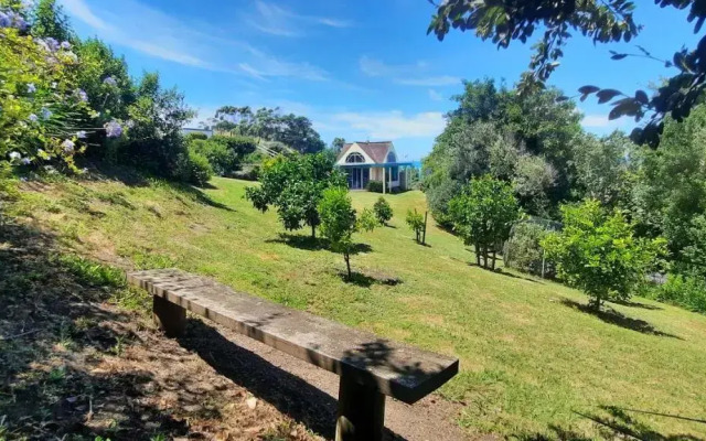 The Quarters Ocean-View Chalet