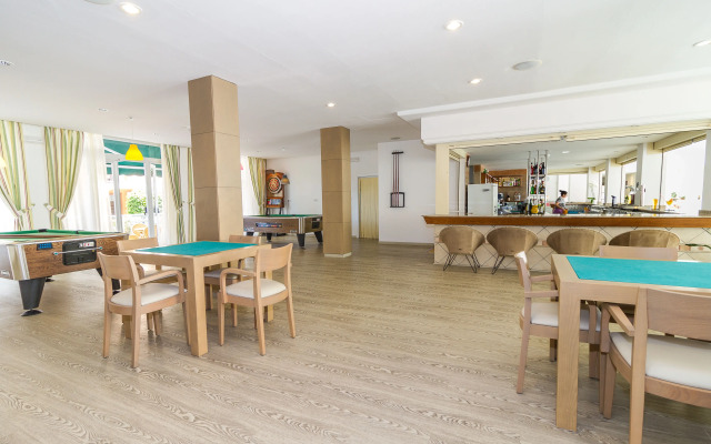 Eix Alcudia Hotel - Adults Only