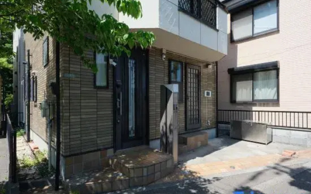 Setagaya Family House