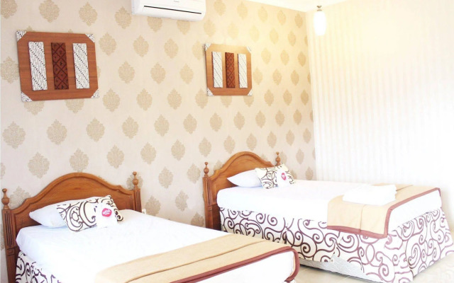 Front One Resort Yogyakarta